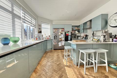 4 bedroom semi-detached house for sale, Cordery Road, St Thomas, EX2