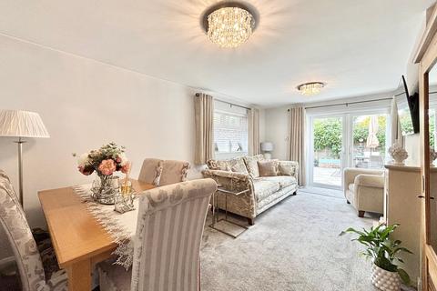 2 bedroom detached bungalow for sale, Chartres, Bexhill-on-Sea, TN40
