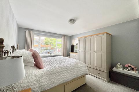 15 Chartres, Bexhill-on-sea, TN40 2NG