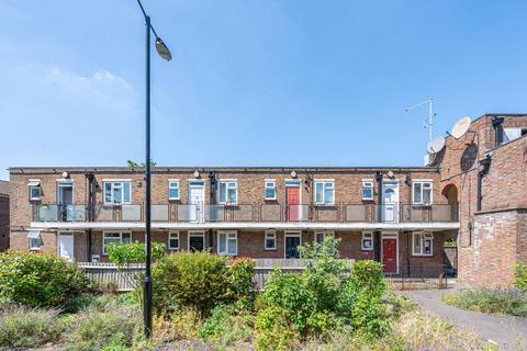 undefined, Watsons Street, New Cross, London, SE8