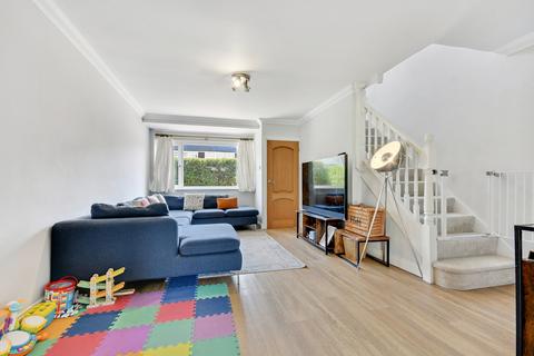 4 bedroom detached house for sale, Pertwee Drive, Great Baddow, Chelmsford