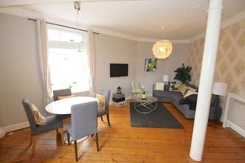 1 bedroom flat to rent, Grassmarket, Edinburgh, EH1