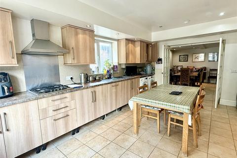 6 bedroom house for sale, High Street, Llanfyllin, Powys, SY22