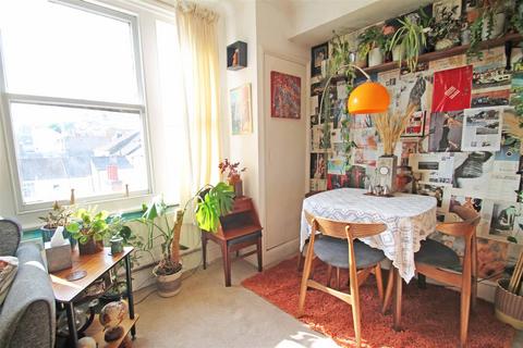 1 bedroom flat for sale, Tidy Street, Brighton