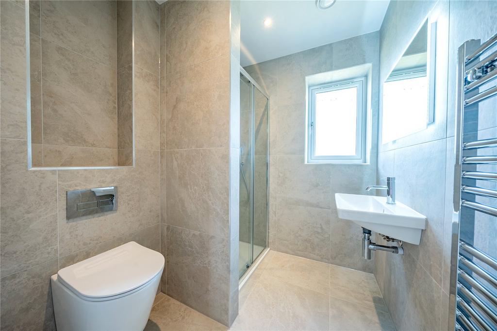 Bedroom Two En-Suite