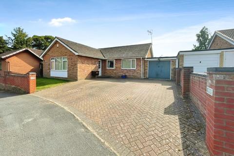 4 bedroom detached bungalow for sale, Hillside, Brandon IP27