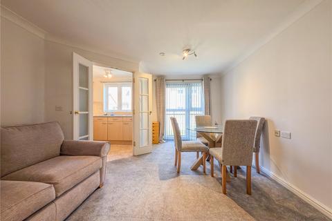 2 bedroom apartment for sale, Lymington Road, Christchurch BH23