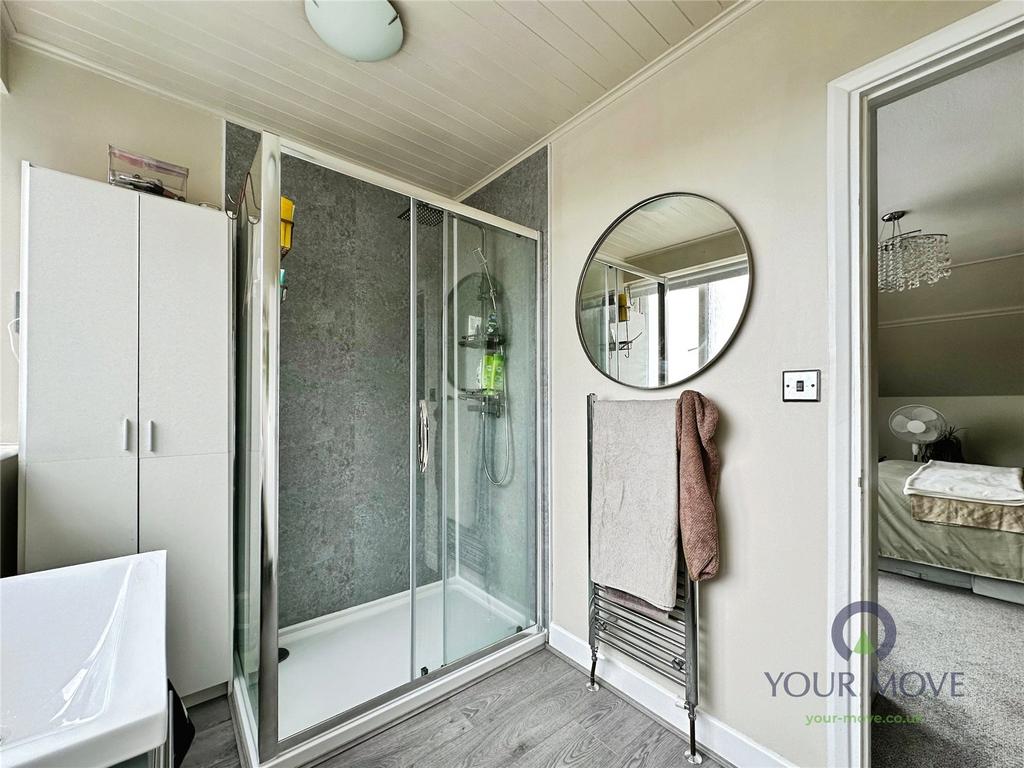 Bedroom 1 En-Suite