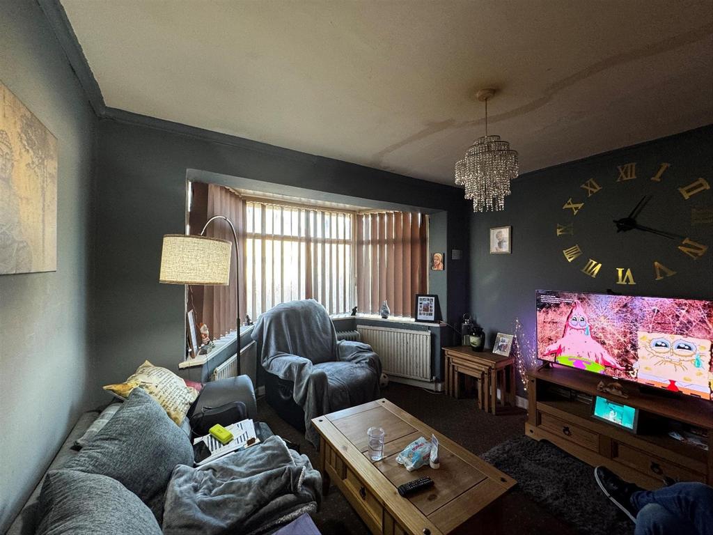 Lounge 2