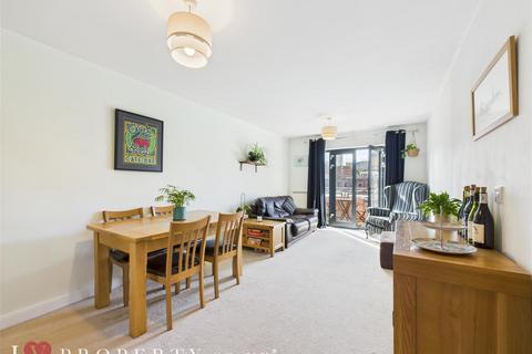 2 bedroom apartment for sale, Newhall Court, George Street, Birmingham, B3