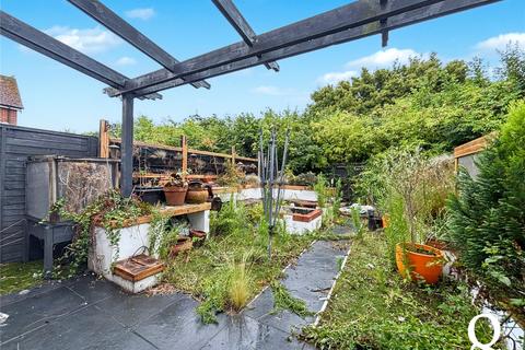 3 bedroom semi-detached house for sale, Honesty Close, Sittingbourne, Kent, ME10