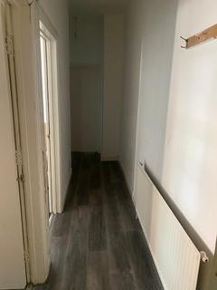 2 bedroom flat to rent, Stapleton Road, Bristol BS5