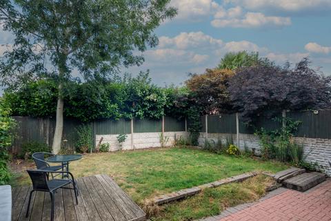 4 bedroom semi-detached house for sale, Blaythorn Avenue, West Midlands B92