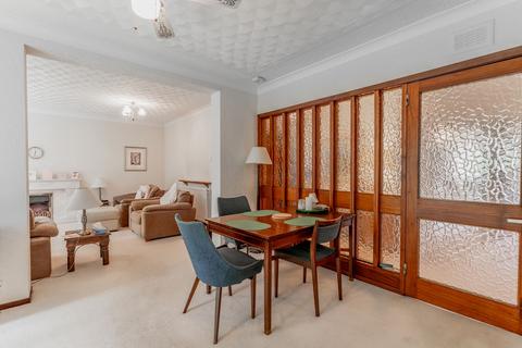 3 bedroom flat for sale, Whistlefield Court, Canniesburn Road