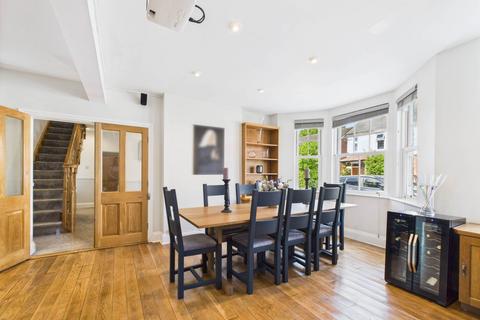 undefined, Perivale, Nightingale Road, Wendover