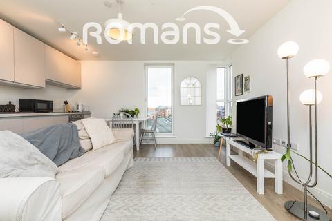1 bedroom flat to rent, Decourcy House, Upper York Street, Bristol, BS2
