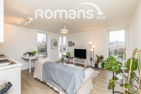 1 bedroom flat to rent, Decourcy House, Upper York Street, Bristol, BS2