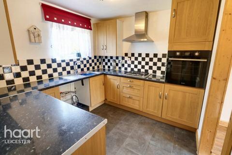 3 bedroom terraced house for sale, Redwood Walk, Leicester