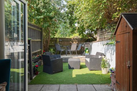 3 bedroom end of terrace house for sale, Catherine Street East Oxford OX4 3AH