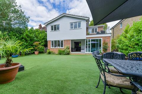 4 bedroom detached house for sale, Fintonagh Drive, Penenden Heath