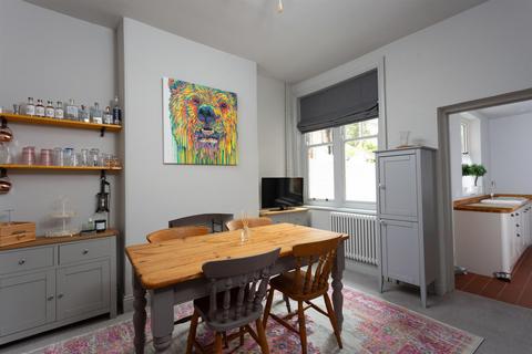 4 bedroom house for sale, Queen Annes Road, off Bootham, York