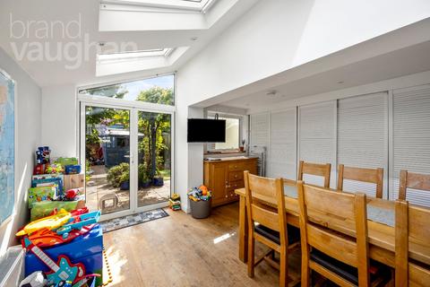 4 bedroom terraced house for sale, Cuthbert Road, Brighton, East Sussex, BN2