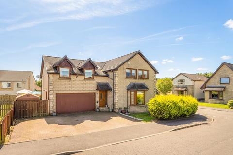 5 bedroom detached house for sale, Curling Pond Lane, Longridge, EH47