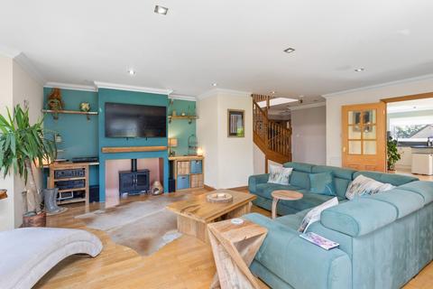 5 bedroom detached house for sale, Curling Pond Lane, Longridge, EH47