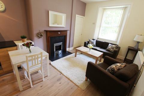 1 bedroom flat to rent, Albion Road, Edinburgh EH7