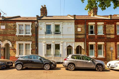 3 bedroom terraced house to rent, Windsor,  Berkshire,  SL4