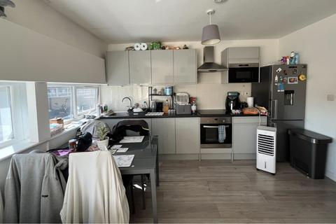 1 bedroom apartment to rent, High Street, Cradley Heath, West Midlands, B64