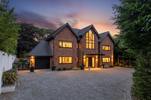 7 bedroom detached house for sale, St. Catherines Road, Blackwell, B60