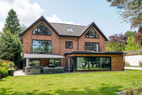 7 bedroom detached house for sale, St. Catherines Road, Blackwell, B60