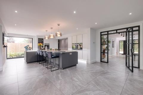 7 bedroom detached house for sale, St. Catherines Road, Blackwell, B60