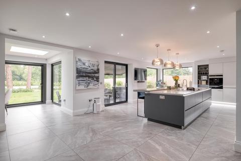 7 bedroom detached house for sale, St. Catherines Road, Blackwell, B60