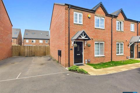 Trapper Grove, New Rossington, Doncaster, South Yorkshire, DN11