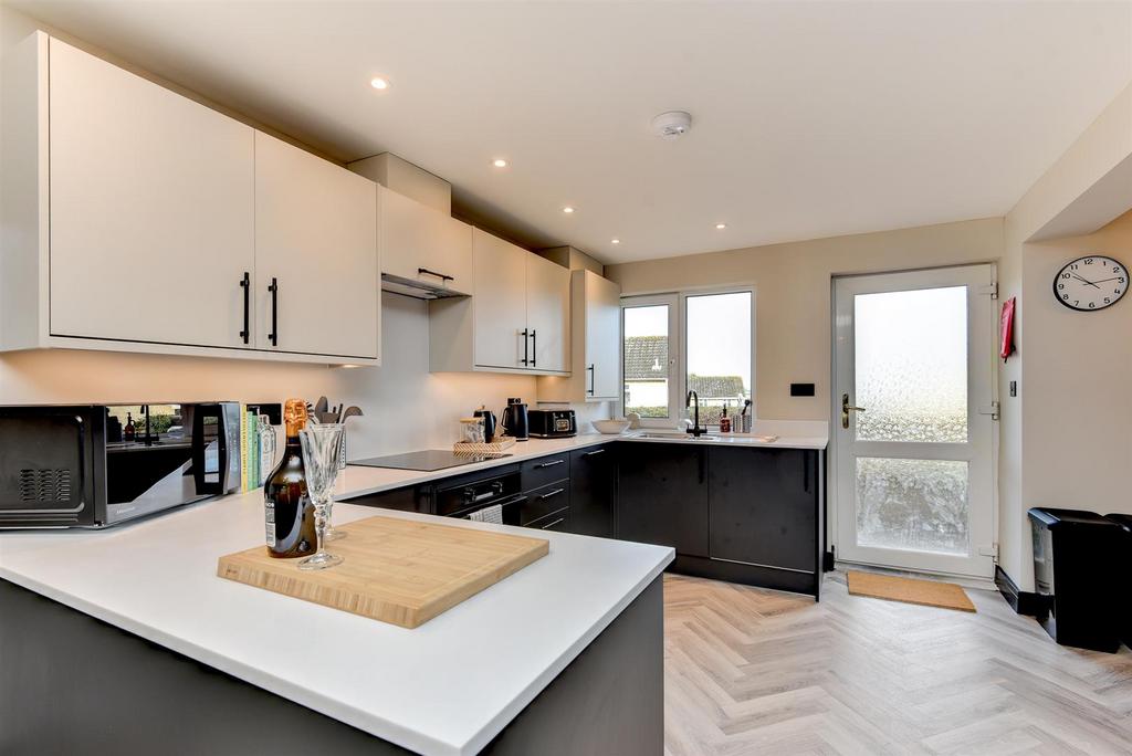 39 Garrick-10.jpg