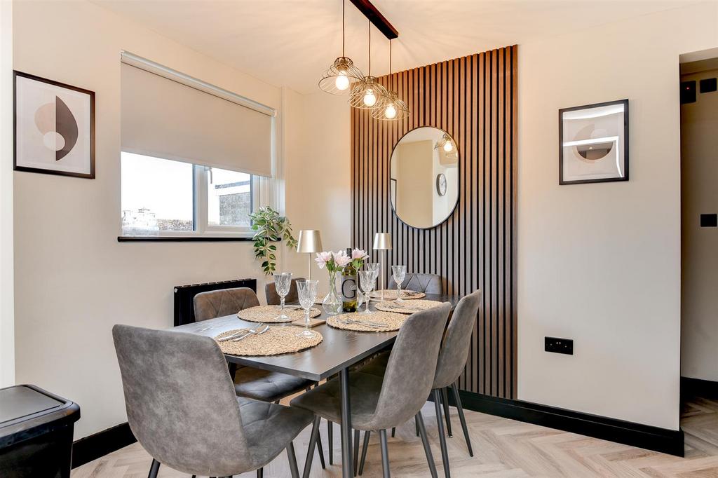 39 Garrick-6.jpg