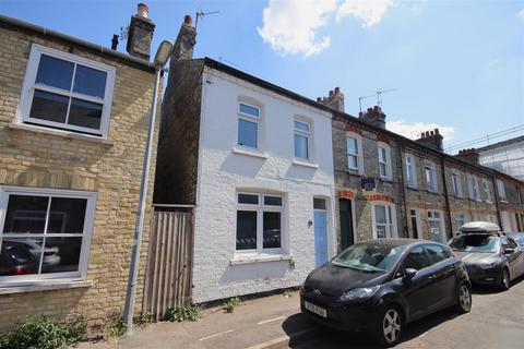 2 bedroom house to rent, Catharine Street, Cambridge CB1