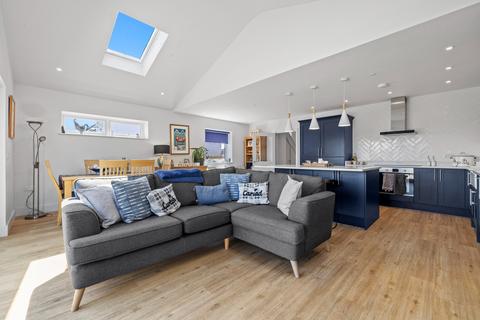 Melcorn Drive, Newton, Swansea, SA3