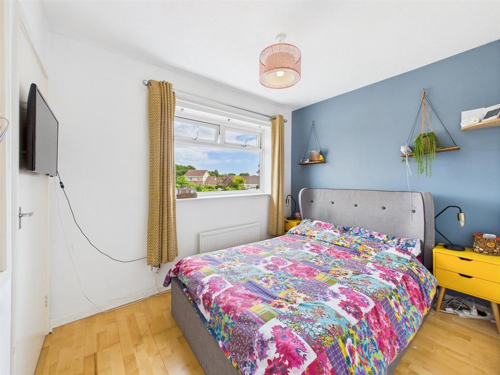 Bedroom: