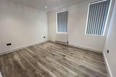 undefined, The Crescent, Slough