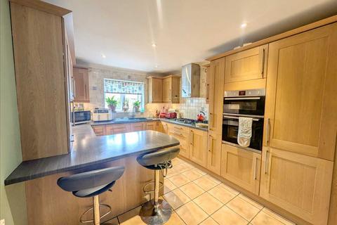 3 bedroom bungalow for sale, Clacton Road, Thorrington CO7