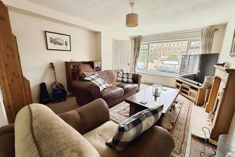3 bedroom semi-detached house for sale, Moorside Avenue, Bradford BD2