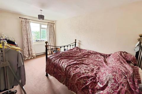 30 Moorside Avenue, Bradford, BD2 3HG