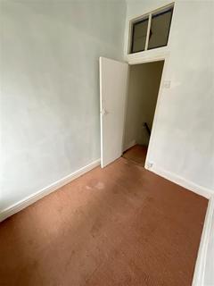 88 Ropewalk Road, Llanelli, SA15 2AL