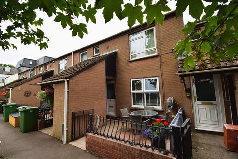 2 bedroom house to rent, Dudley Court, Cardiff