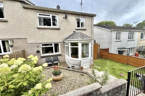 3 bedroom semi-detached house for sale, Heol Y Dderi, Llanybydder