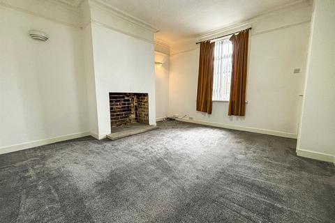 3 bedroom end of terrace house for sale, Fagley Road, Bradford BD2