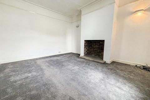 3 bedroom end of terrace house for sale, Fagley Road, Bradford BD2
